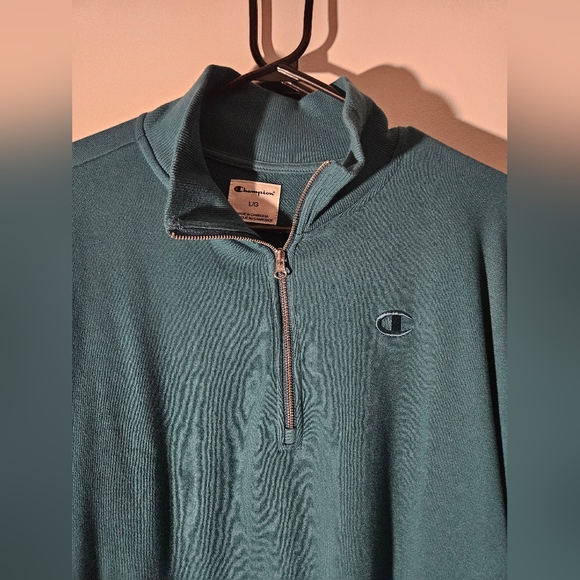 Champion Zipup Sweater - Picture 3 of 6